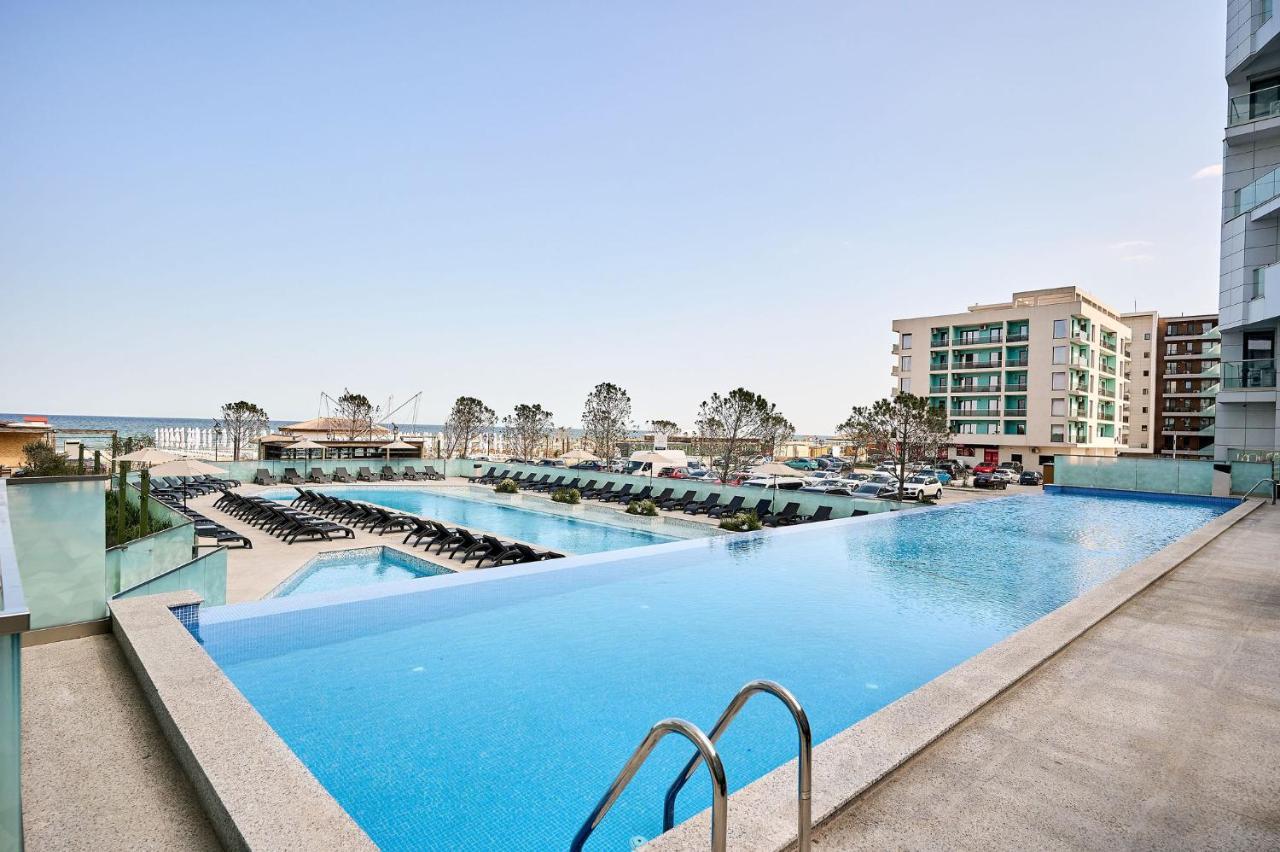 Beach Bliss Apartment In Infinity Beach Resort Parking Mamaia Exterior foto